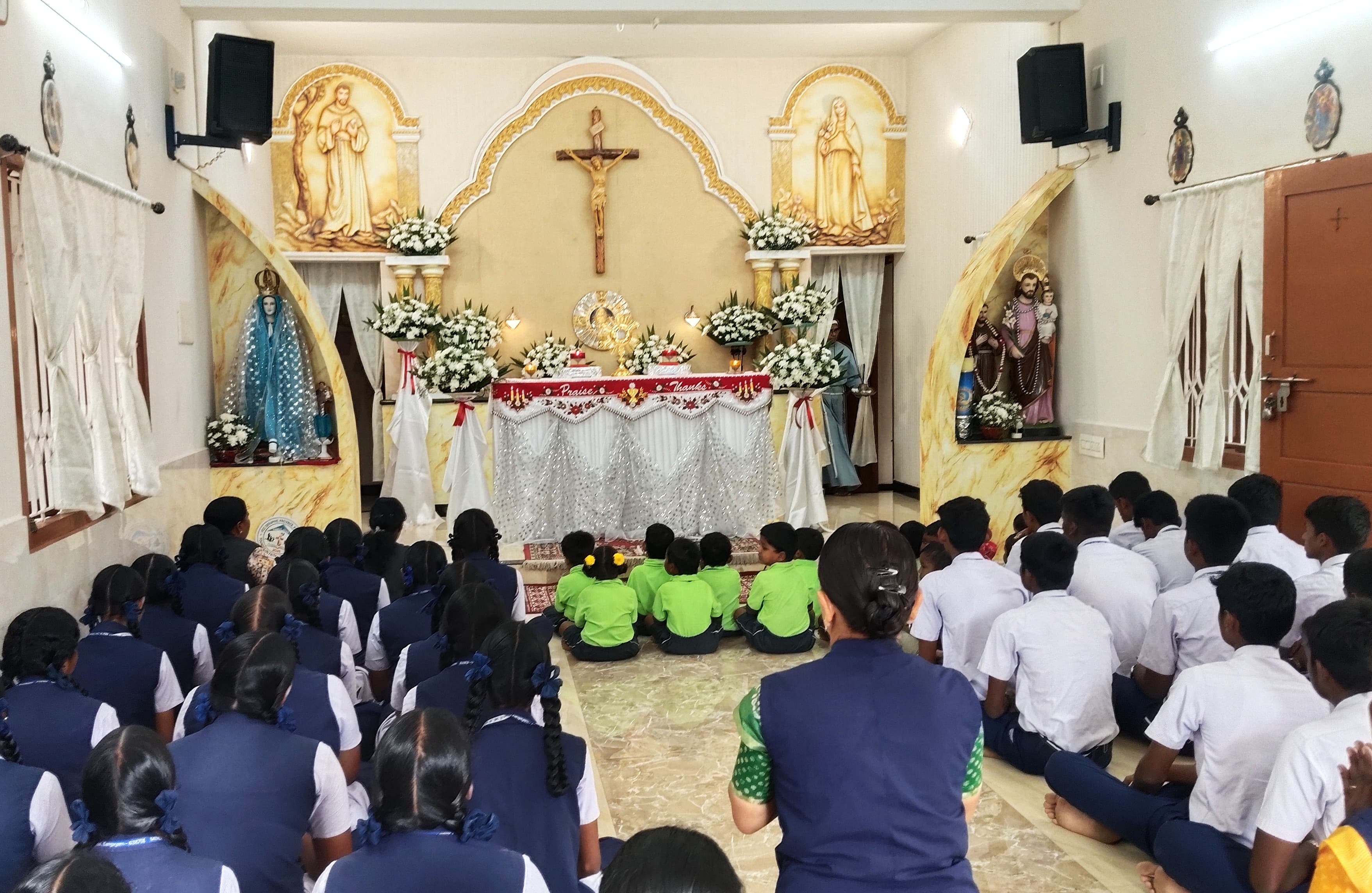 Students in prayer session