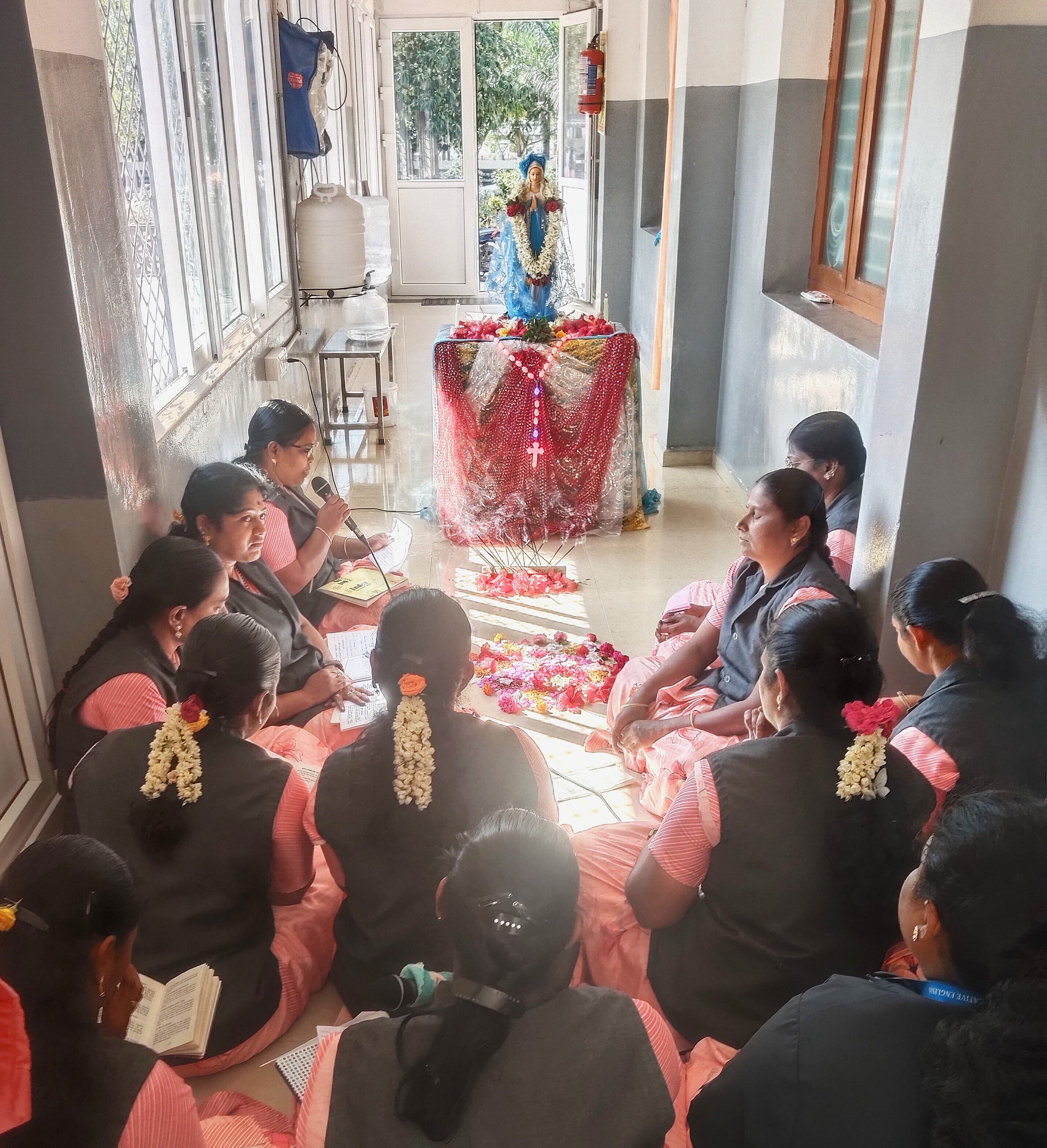 Students in prayer session